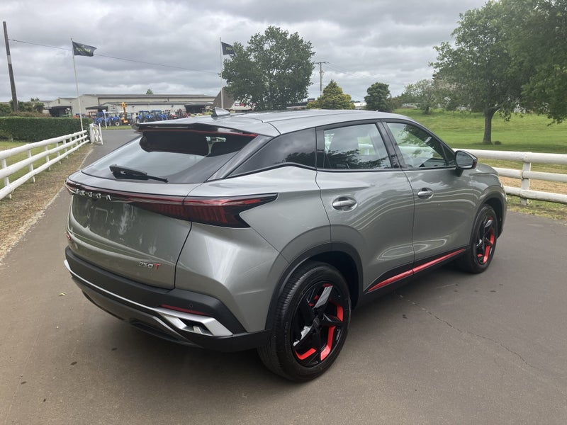 2025 Omoda C5 1.5T EX 2WD image 5