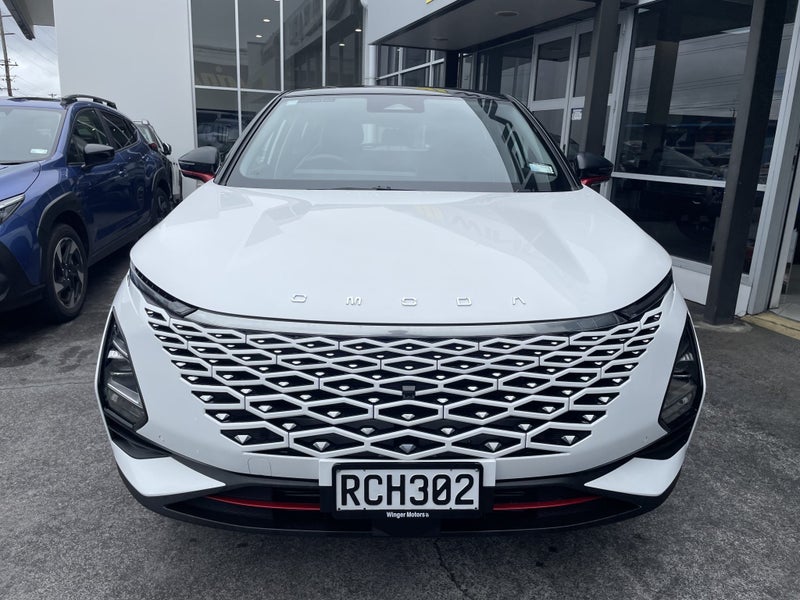 2025 Omoda C5 1.6T GT AWD image 3