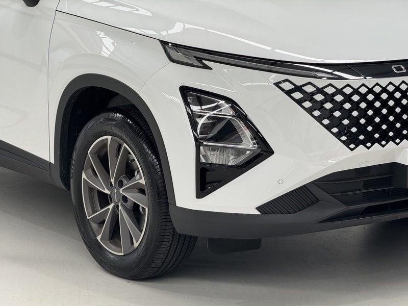 2025 Omoda C5 BX image 2