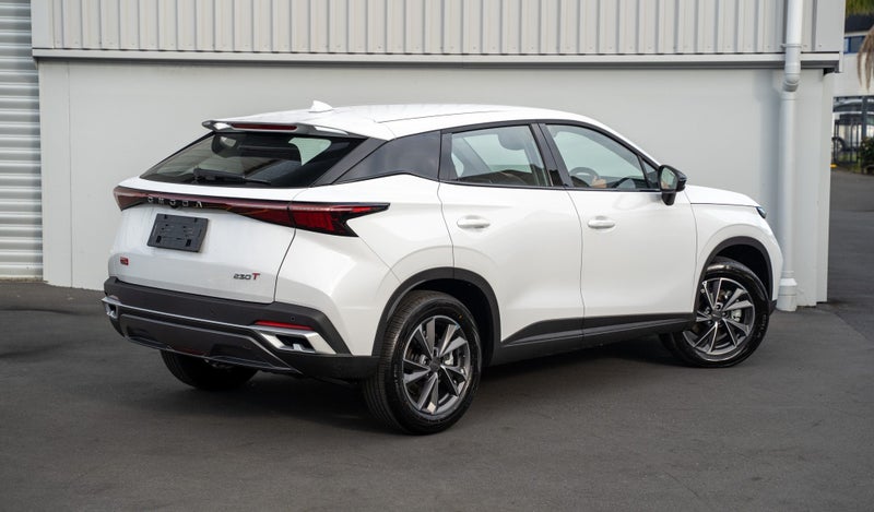 2025 Omoda C5 Bx 1.5Pt/9Cvt image 2