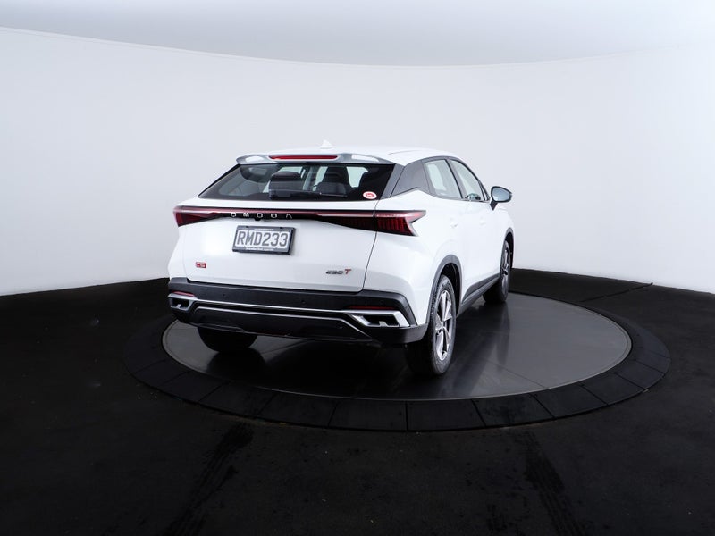 2025 Omoda C5 BX 1.5T 2WD image 3