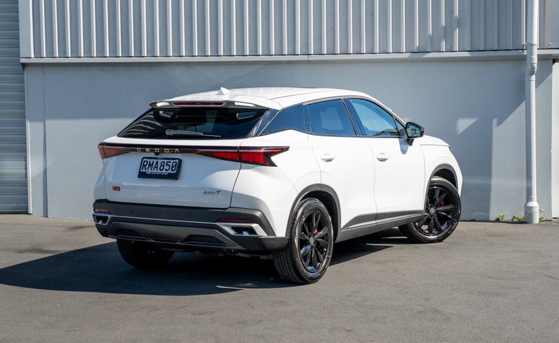 2025 Omoda C5 Ex 1.5Pt/6At image 2