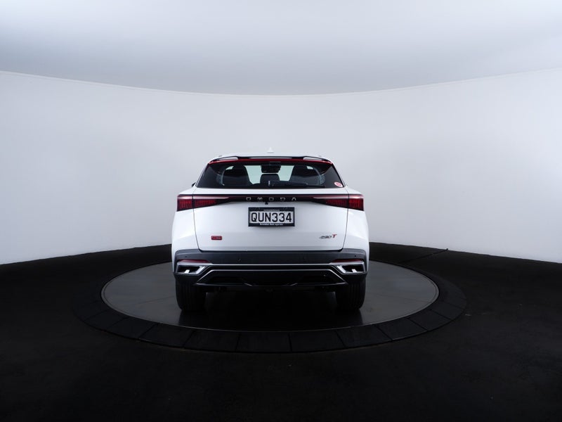 2025 Omoda C5 EX OJ demo image 2