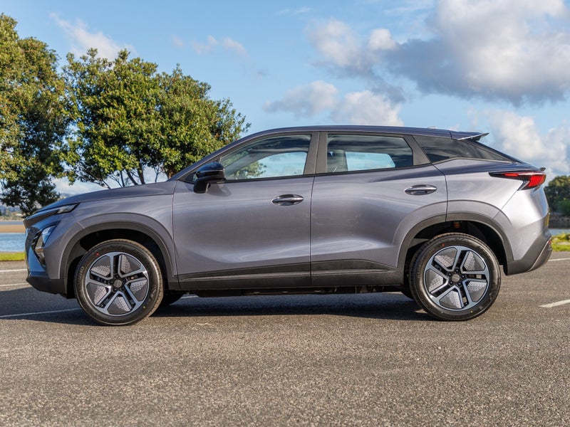 2025 Omoda E5 BX EV image 3