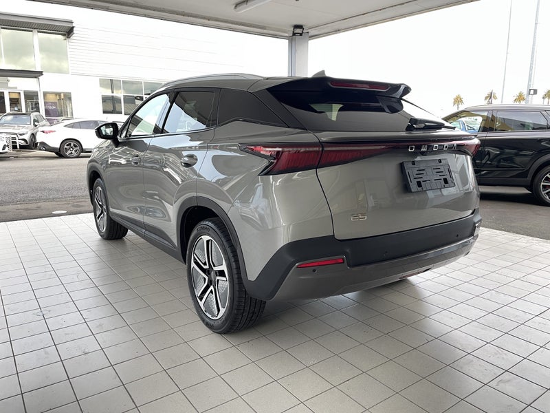 2025 Omoda E5 EX 155KWH/EV/9AT - 7 Year / Unlim... image 5