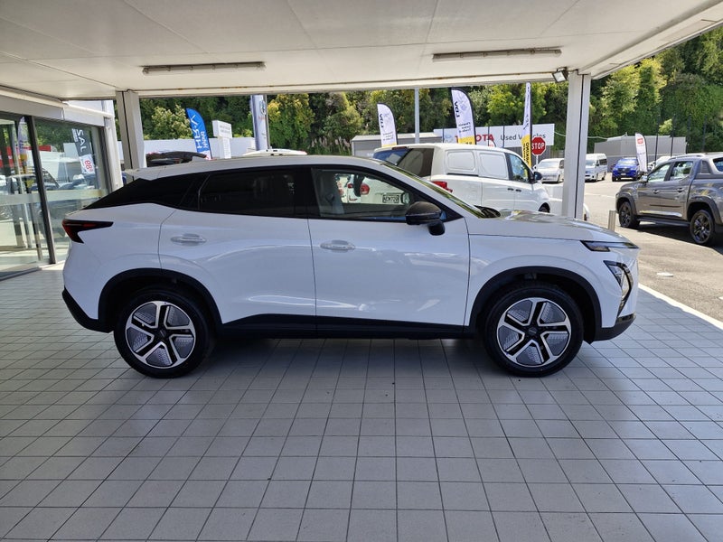 2025 Omoda E5 EX EV 7 year/Unlimited Km Vehicle... image 2