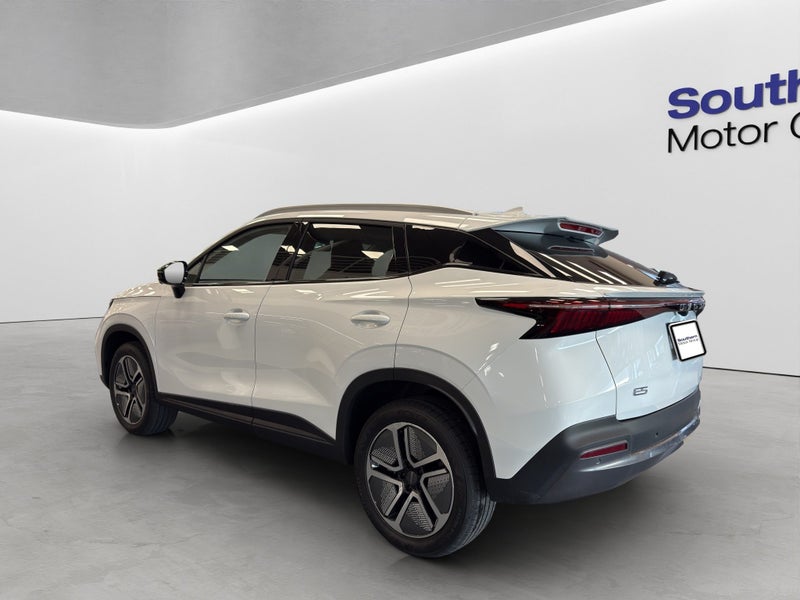 2025 Omoda E5 EX EX image 5
