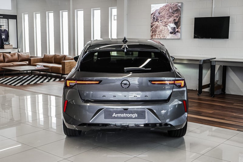 2025 Opel Astra MHEV image 5