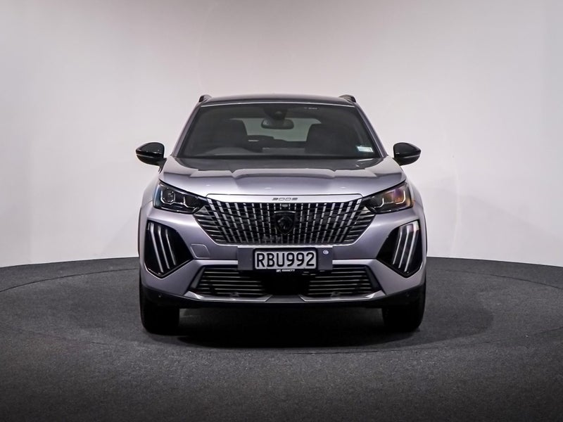 2025 Peugeot 2008 Allure SUV 1.2 EAT8 image 2