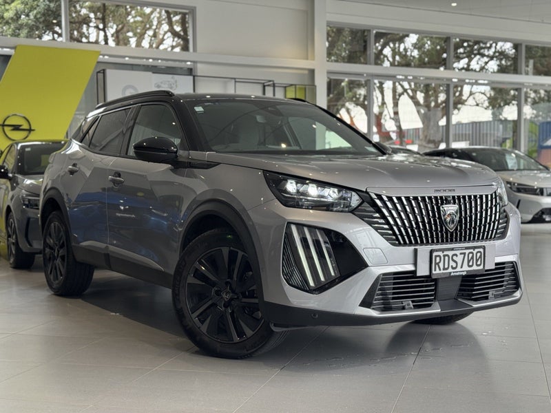 2025 Peugeot 2008 Gt 1.2L Mild Hybrid NZ NEW image 1