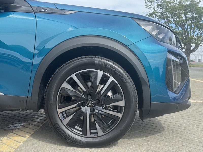 2025 Peugeot 2008 Gt 1.2Pmht/6Am image 5