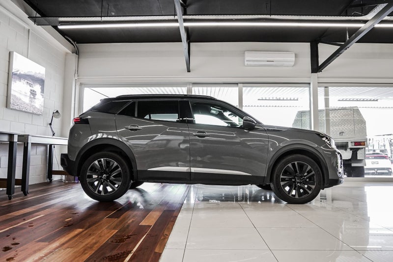 2025 Peugeot 2008 Gt 1.2Pmht/6Am image 3