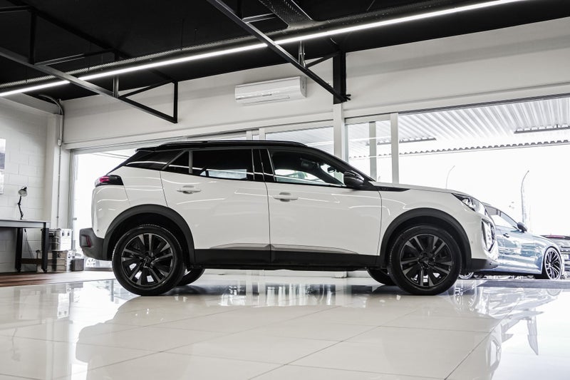 2025 Peugeot 2008 Gt 1.2Pmht/6Am image 3
