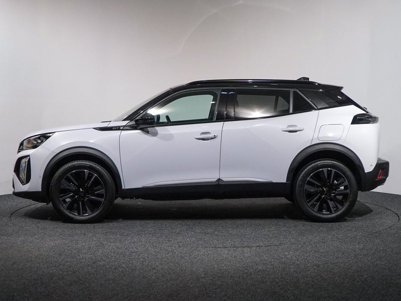 2025 Peugeot 2008 GT MHEV SUV image 4