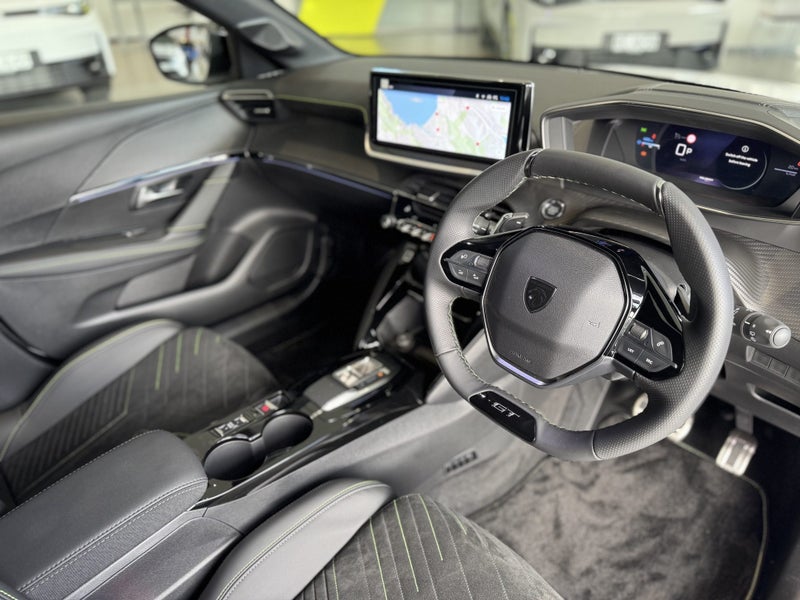 2025 Peugeot 208 Gt 1.2Pmht/6Am image 2