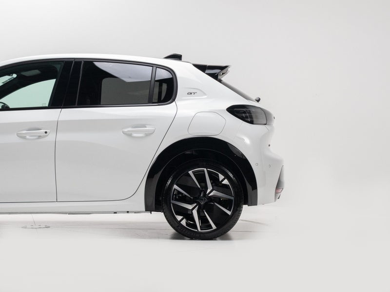2025 Peugeot 208 Gt 1.2Pmht/6Am image 5