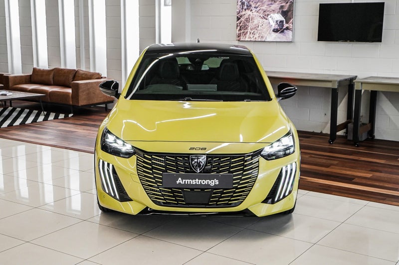 2025 Peugeot 208 GT 1.2PMHT/6AM image 4