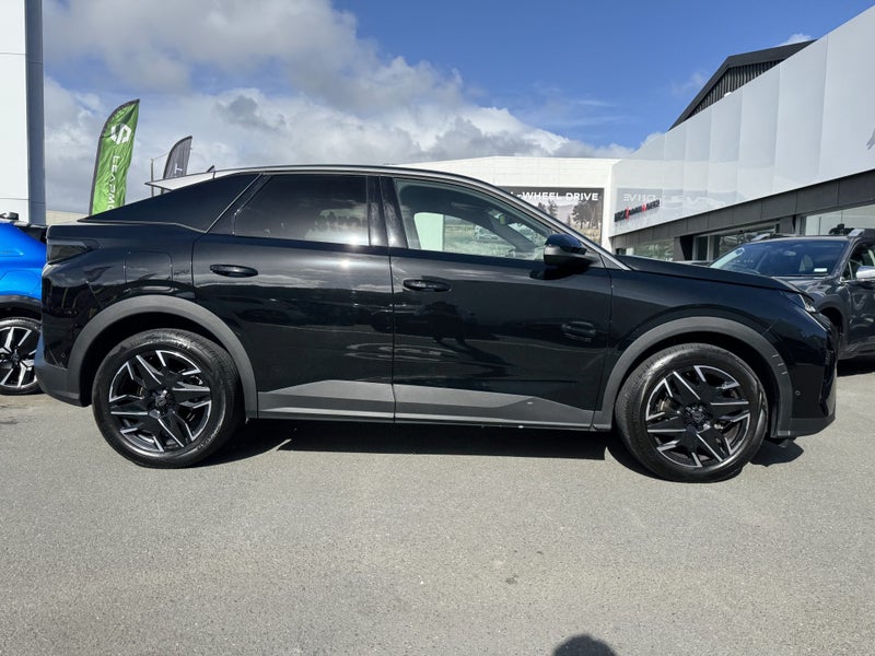 2025 Peugeot 3008 Allure P64 Allure MHEV image 3