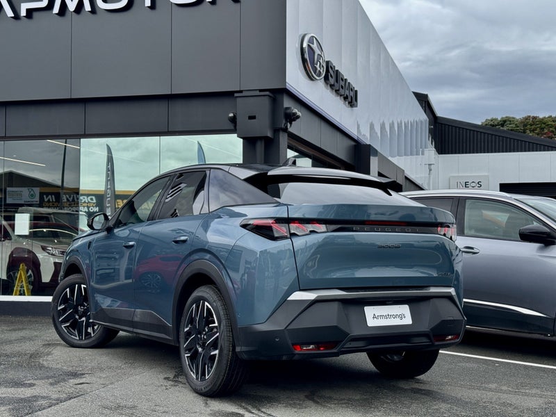 2025 Peugeot 3008 GT 1.2L Mild Hybrid image 2