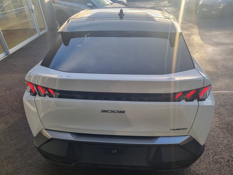 2025 Peugeot 3008 GT 1.2PMHT/6AT image 5