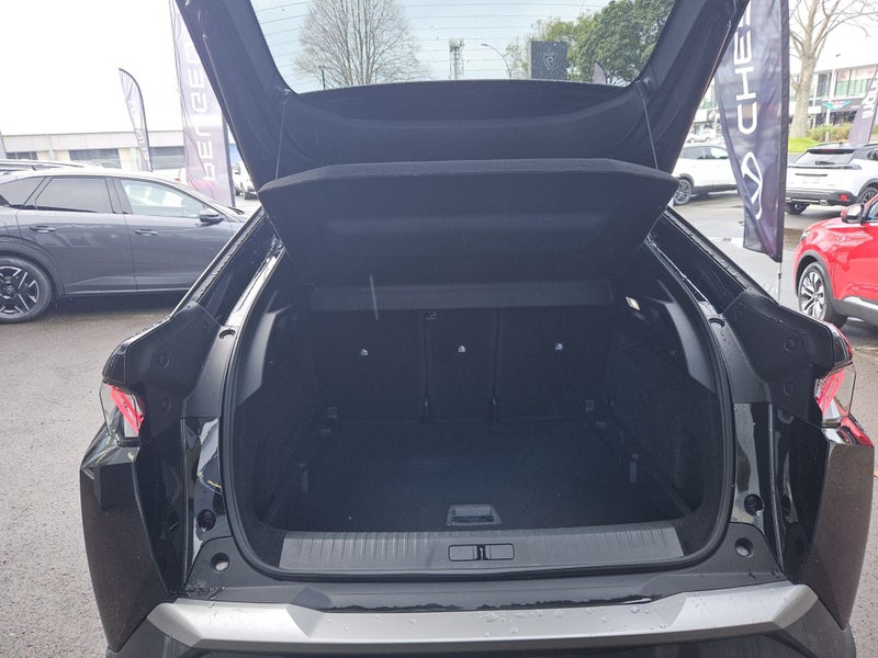 2025 Peugeot 3008 GT 1.2PMHT/6AT image 5