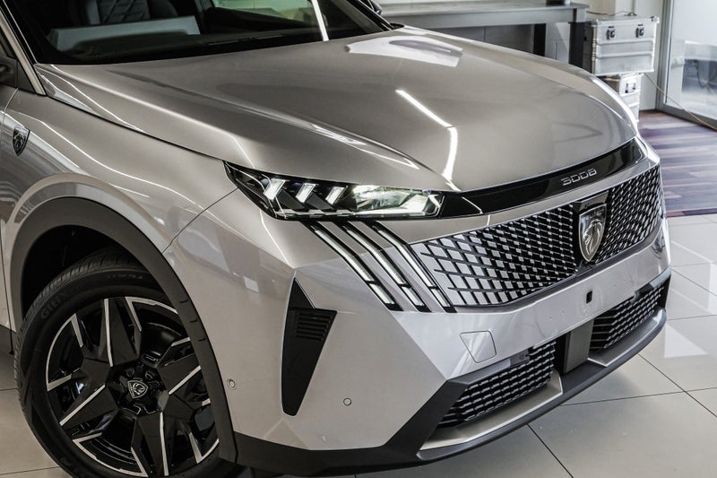 2025 Peugeot 3008 GT 1.2PMHT/6AT image 3