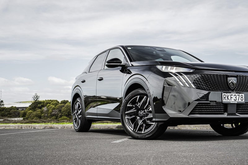 2025 Peugeot 3008 GT 1.2Pmht/6At image 4