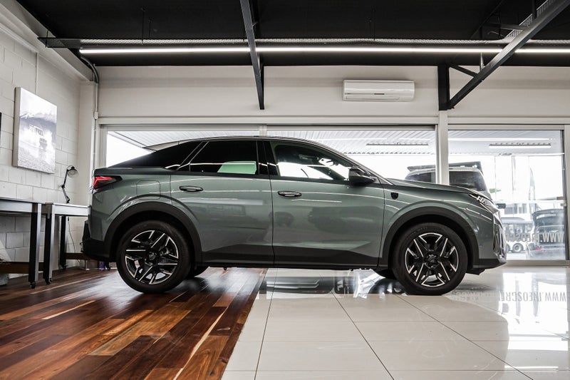 2025 Peugeot 3008 GT 1.2Pmht/6At image 3