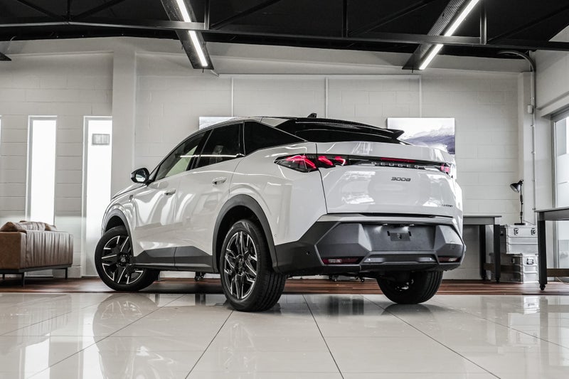 2025 Peugeot 3008 GT Hybrid Safe Premium Eco Fa... image 2