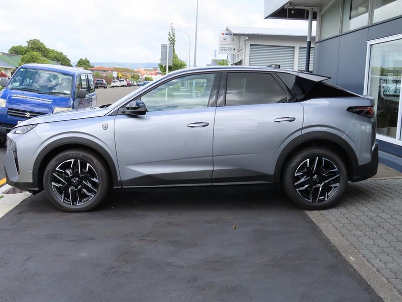 2025 Peugeot 3008 GT PETROL MILD HYBRID - NEW M... image 3