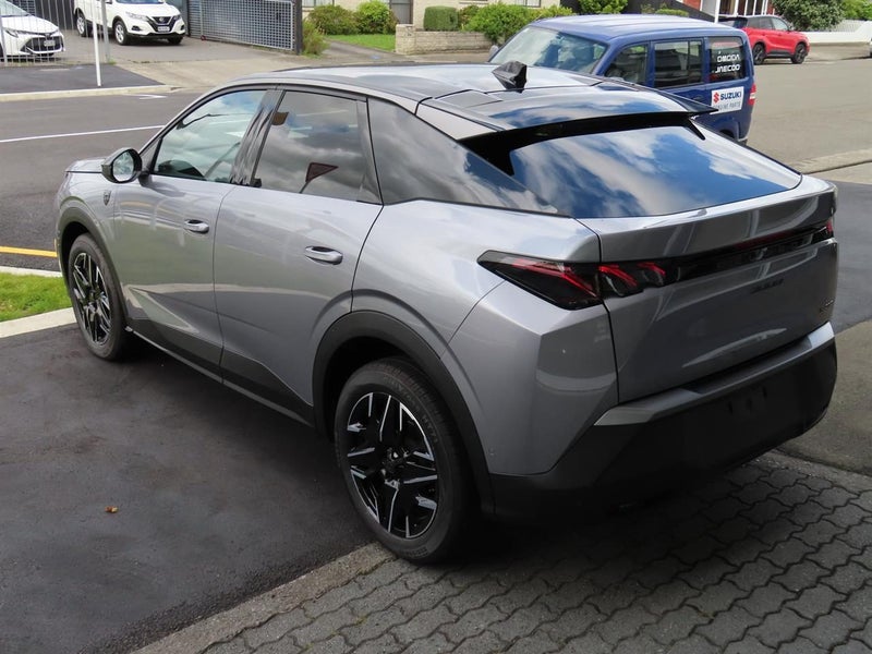 2025 Peugeot 3008 GT PETROL MILD HYBRID - NEW M... image 5