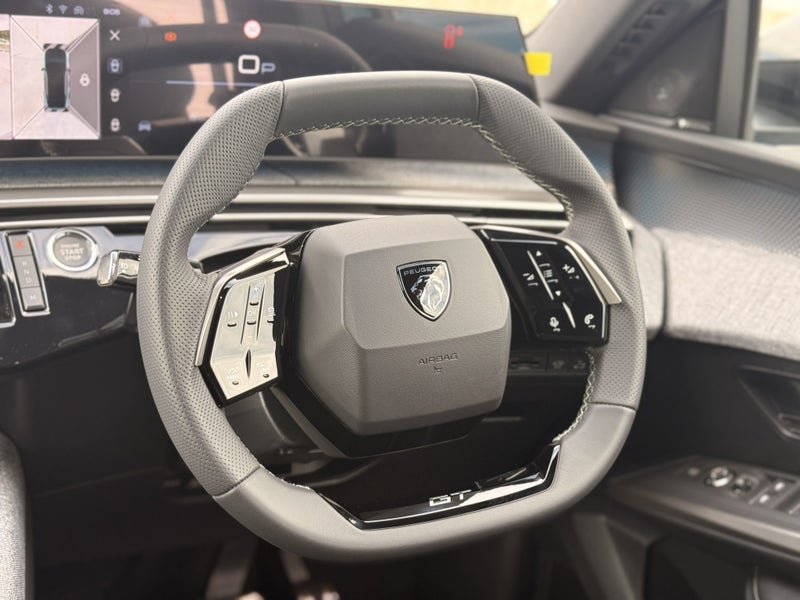 2025 Peugeot 3008 GT Premium image 3