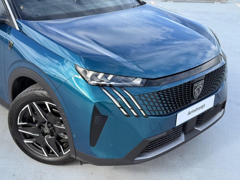 2025 Peugeot 3008 GT Premium image 5