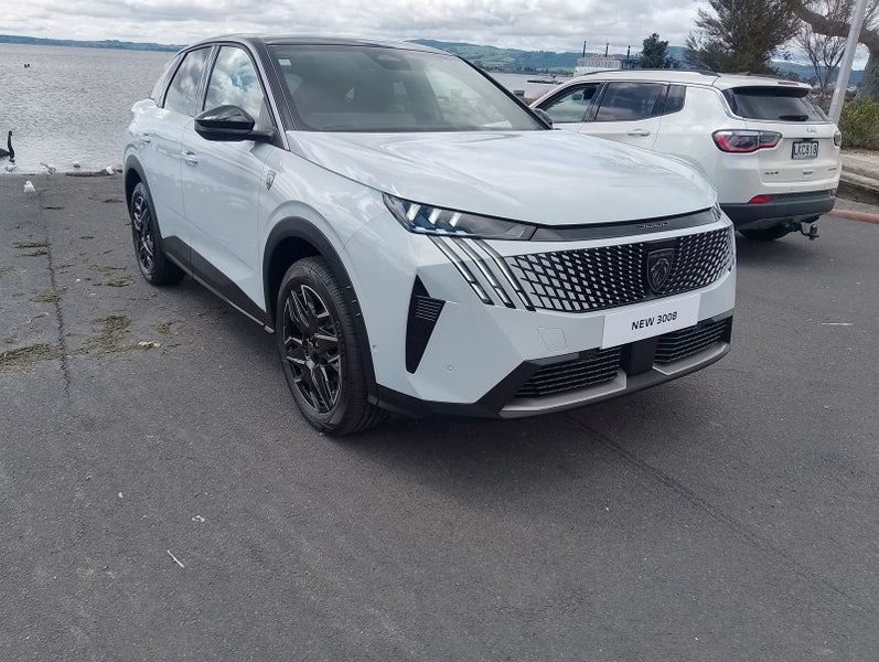 2025 Peugeot 3008 GT Premium Turbo HYBRID image 1