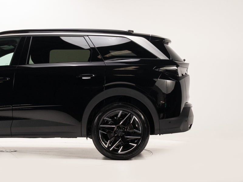 2025 Peugeot 5008 Gt Mhev 1.2Pmht/6Hd image 5