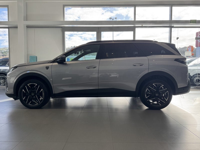 2025 Peugeot 5008 Gt Mhev 1.2Pmht/6Hd image 3