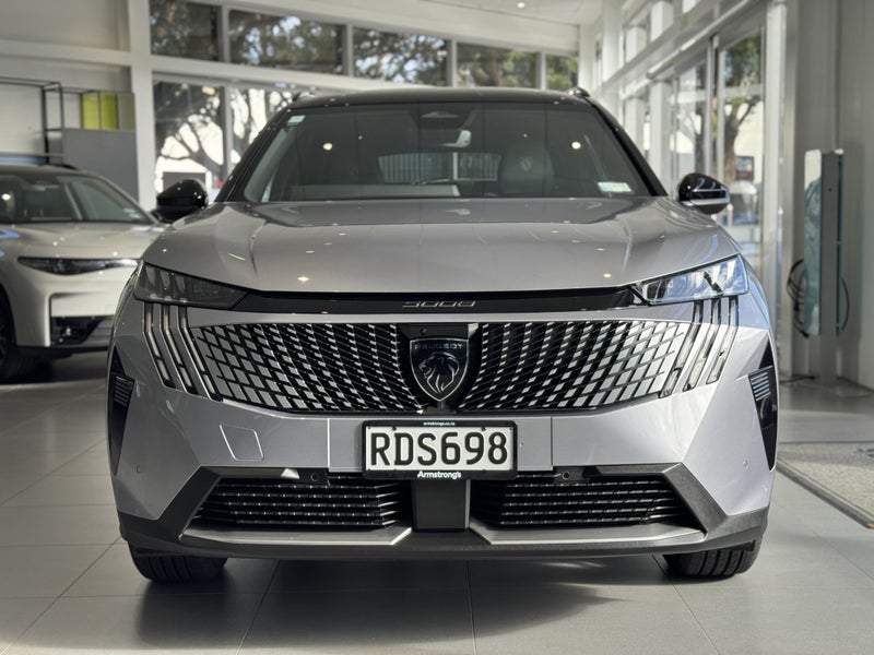 2025 Peugeot 5008 Gt Mhev 1.2Pmht/6Hd image 5