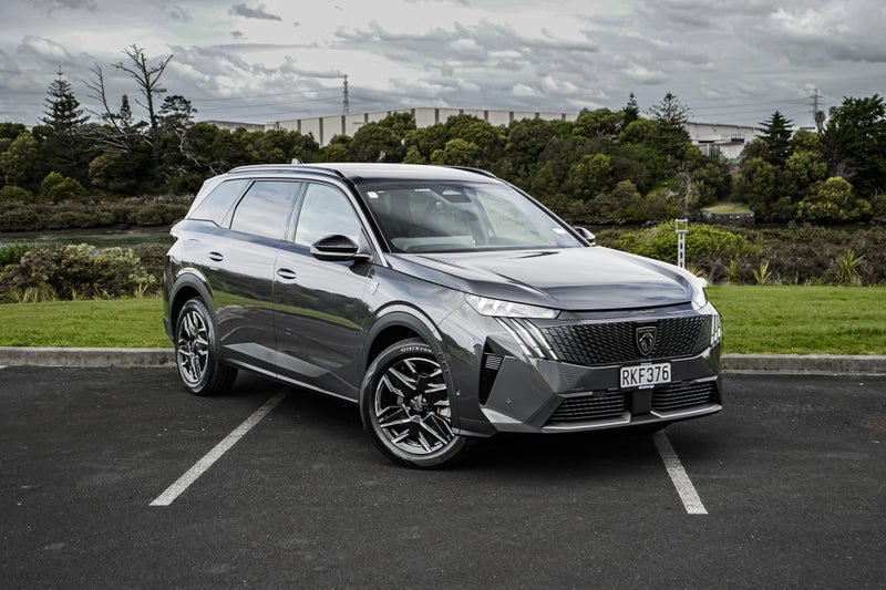 2025 Peugeot 5008 Gt Mhev 1.2Pmht/6Hd image 1