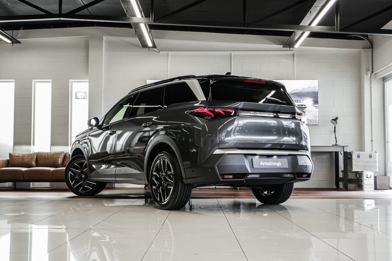 2025 Peugeot 5008 Gt Mhev 1.2Pmht/6Hd image 2