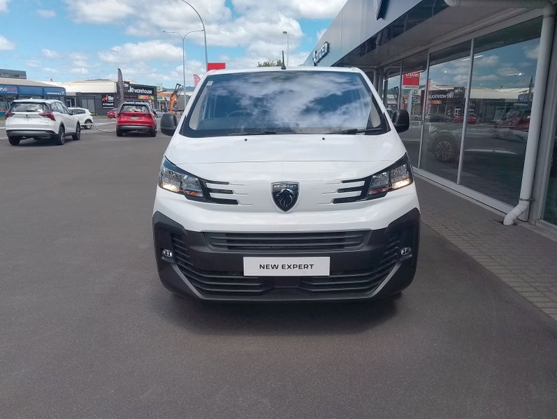 2025 Peugeot Expert Long Length - Facelift - El... image 2