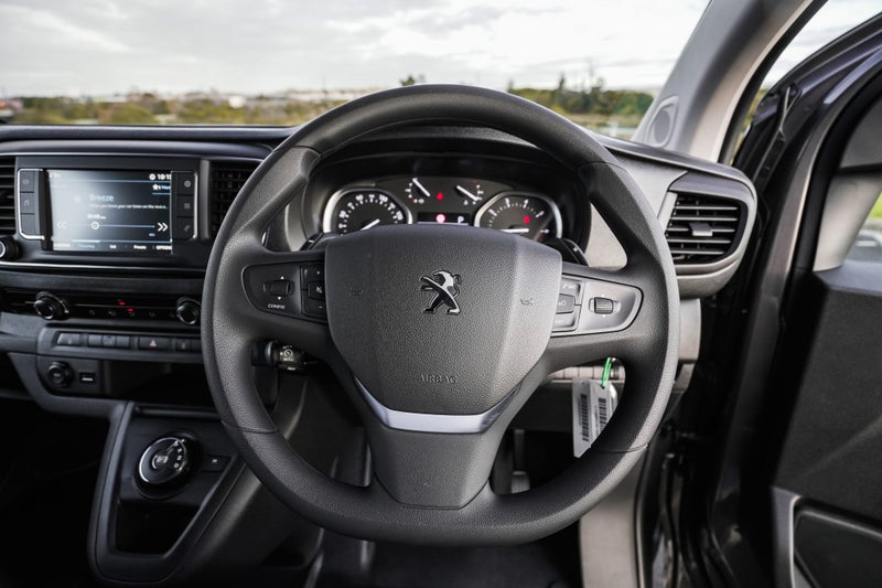 2025 Peugeot Expert MWB 2.0Dt/8At image 2