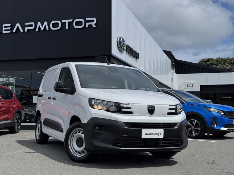 2025 Peugeot Partner 1.2L Petrol Standard Wheel... image 1