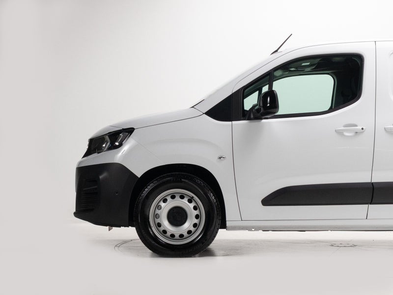 2025 Peugeot Partner Lwb Electric 50Kwh image 3