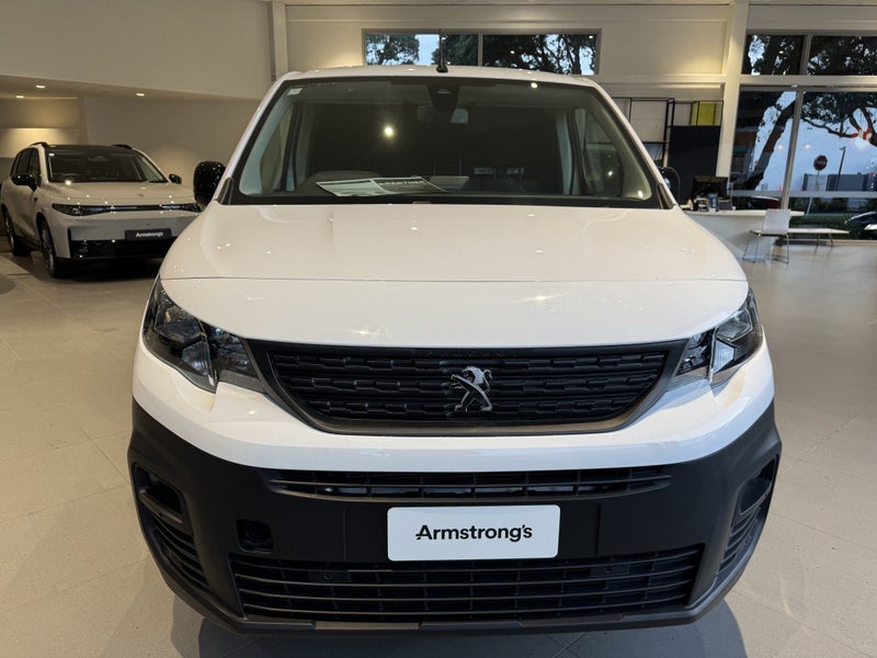 2025 Peugeot Partner LWB Electric Van image 3