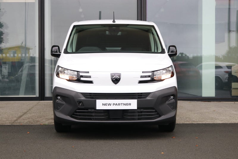 2025 Peugeot Partner Petrol LWB Facelift - NZ New image 2