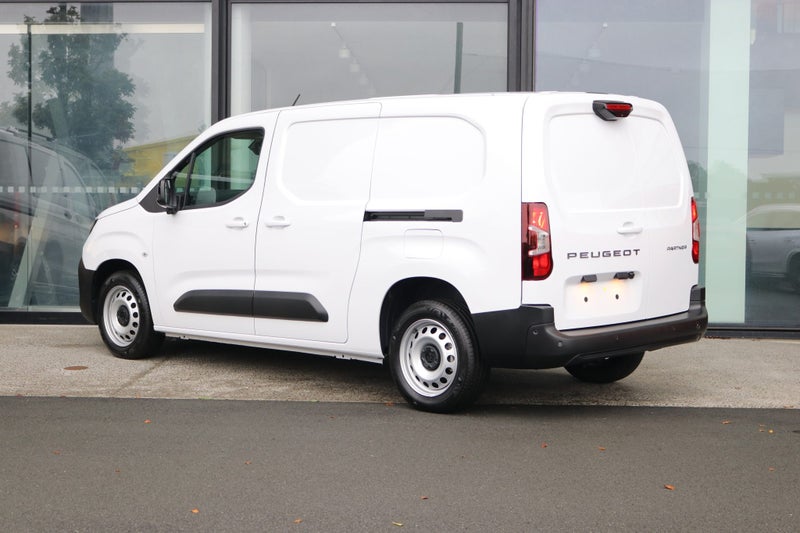 2025 Peugeot Partner Petrol LWB Facelift - NZ New image 3