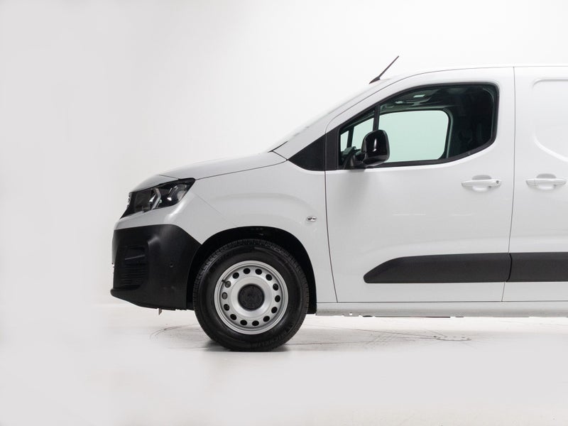 2025 Peugeot Partner Swb Electric 50Kwh image 3