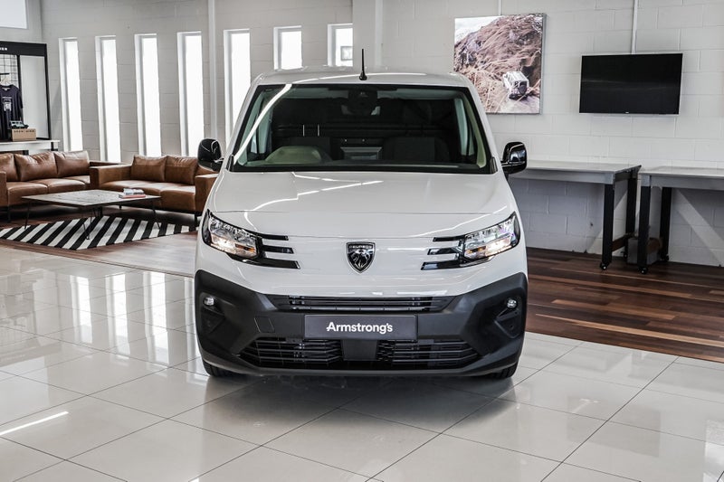 2025 Peugeot Partner Swb Petrol Fl 1.2Pt image 4