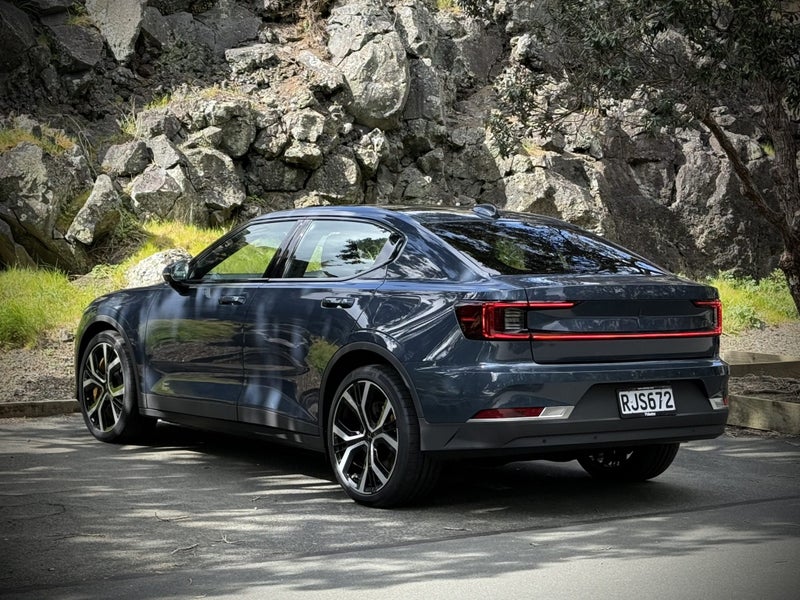 2025 Polestar 2 Long range Dual motor - Perform... image 2