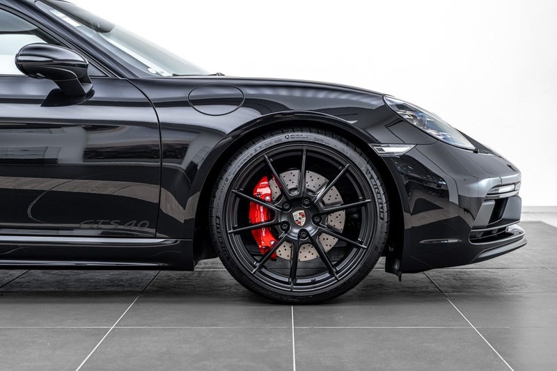 2025 Porsche 718 CAYMAN GTS 4.0 image 3
